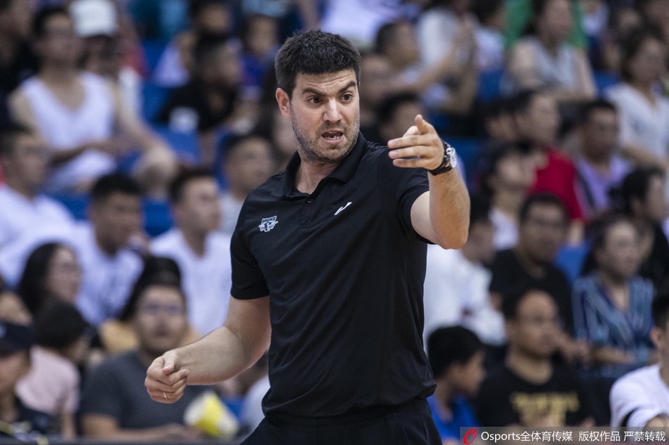 英雄联盟S15赛制-篮球公园亚当斯压哨绝杀领衔cba本周好球