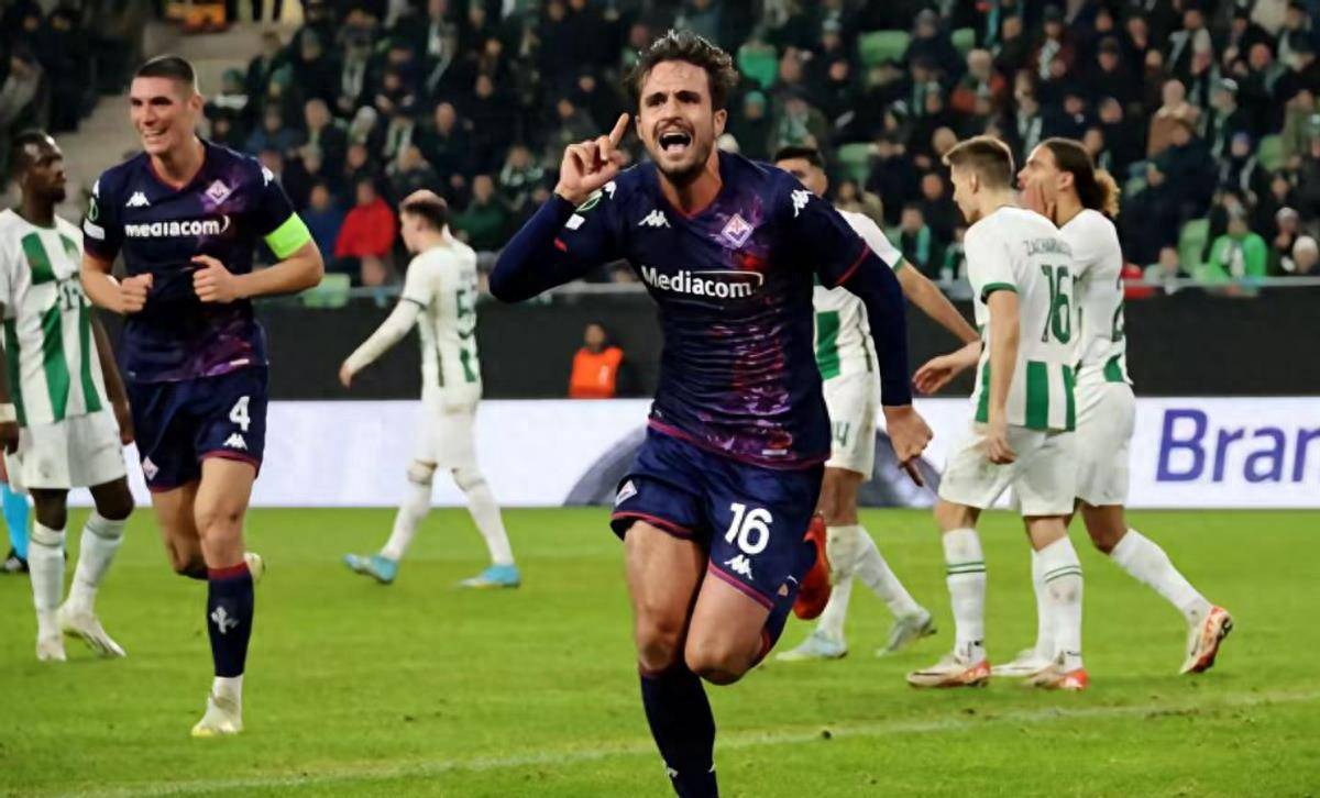 英雄联盟S15赛制-清晨突围战来临，浙江队围绕意甲内部沟通，气氛紧张，控场能力受关注