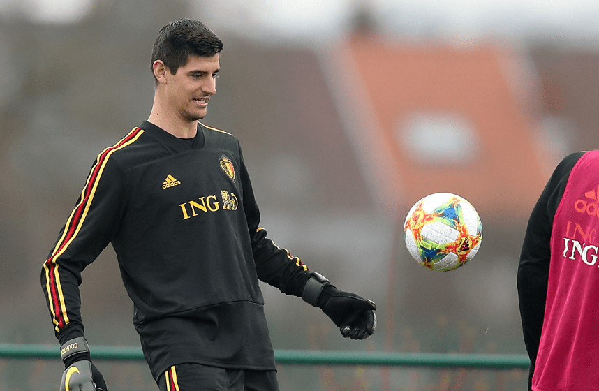 英雄联盟-关于今夜马赛回应争议——法甲节点到来，管理层满意，更衣室氛围转暖的信息